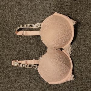 34D Victoria secret pink lace bra
